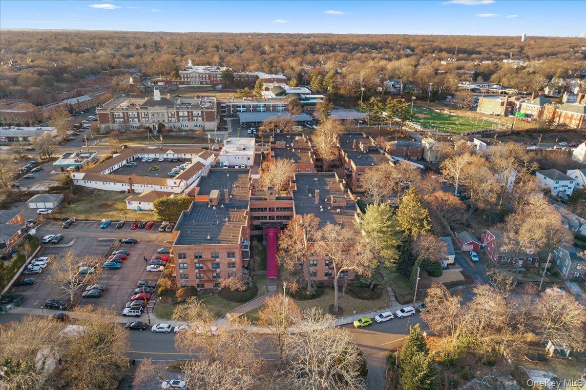 1015 Old Boston Post Road, Unit 2C Mamaroneck, NY 10543 - Photo 23 of 26