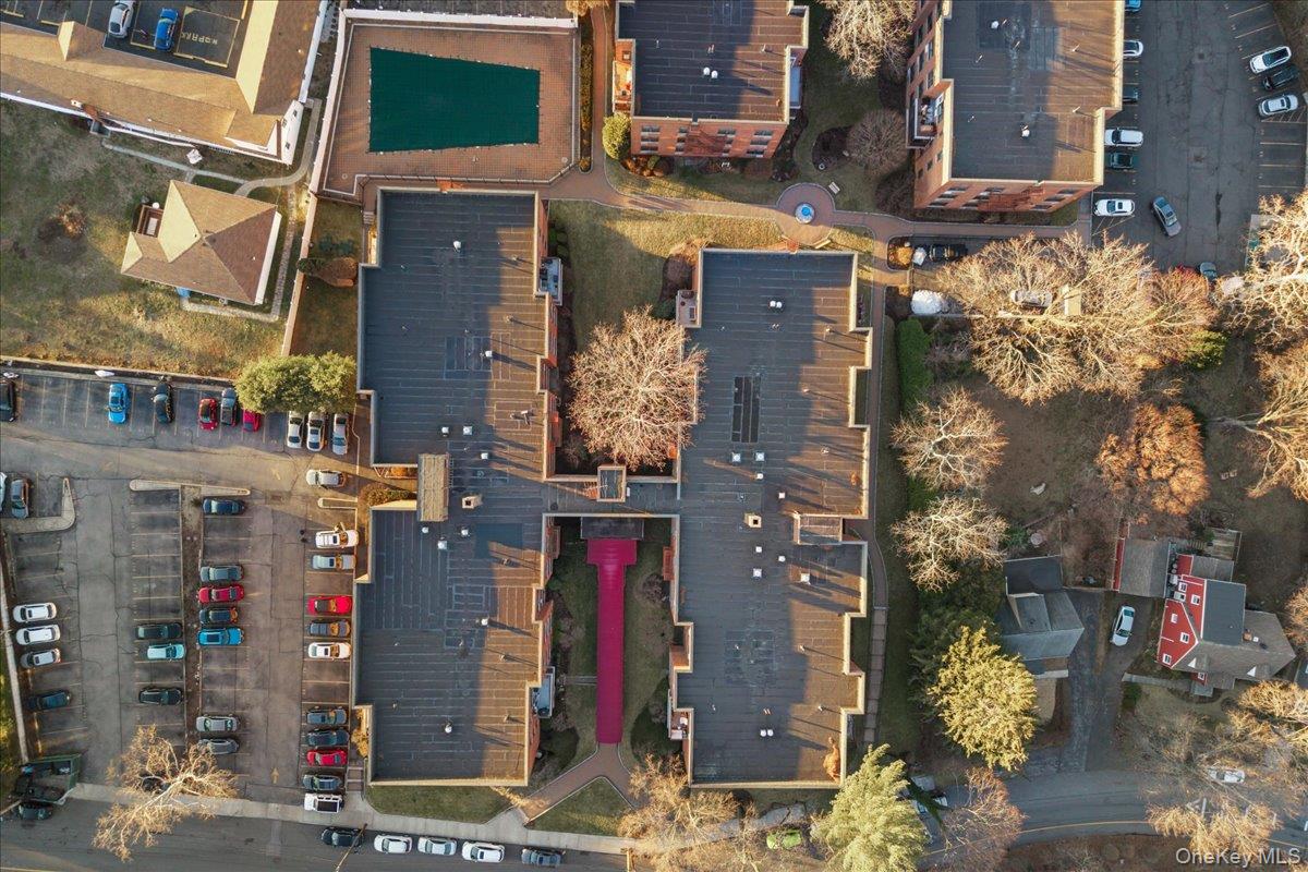 1015 Old Boston Post Road, Unit 2C Mamaroneck, NY 10543 - Photo 25 of 26