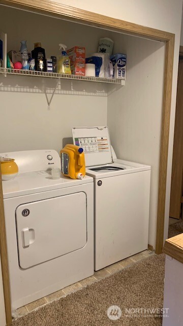 1939 South I Street, Unit B Tacoma, WA 98405 - Photo 7 of 10 a utility room with dryer and washer