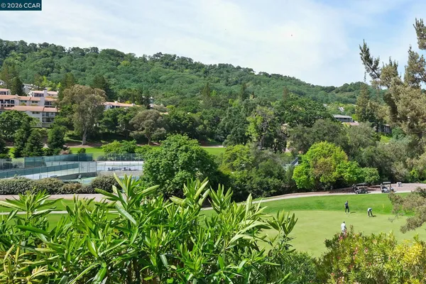 $810,000 | 5513 Terra Granada Drive, Unit 2A, Walnut Creek, CA 94595