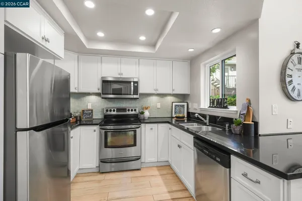 $810,000 | 5513 Terra Granada Drive, Unit 2A, Walnut Creek, CA 94595