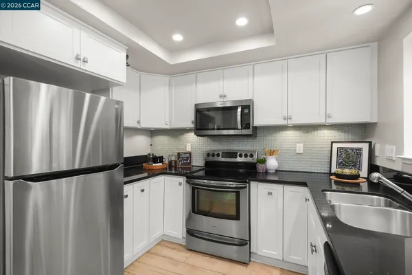 $810,000 | 5513 Terra Granada Drive, Unit 2A, Walnut Creek, CA 94595