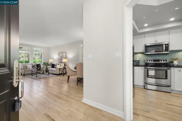 $810,000 | 5513 Terra Granada Drive, Unit 2A, Walnut Creek, CA 94595