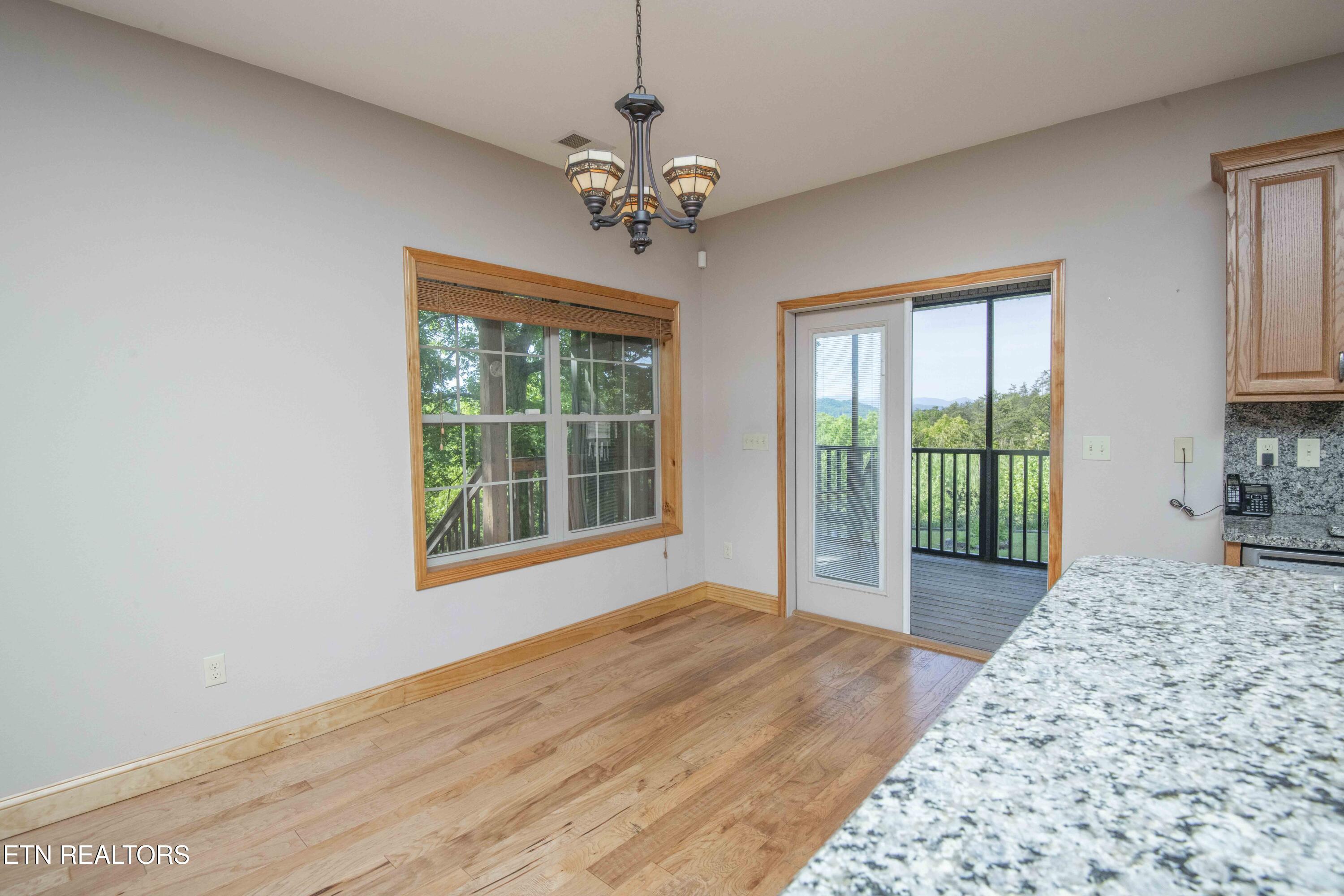 1033 Shell Mountain Road Sevierville, TN 37876 - Photo 28 of 60 dining 2_1