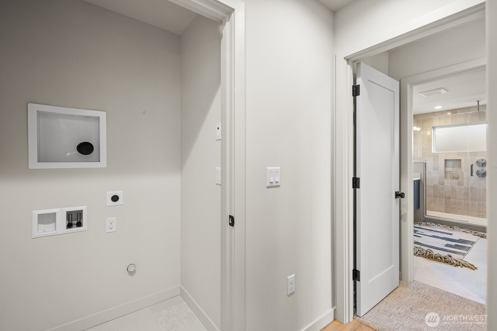 2509 North 42nd Street Seattle, WA 98103 - Photo 17 of 26