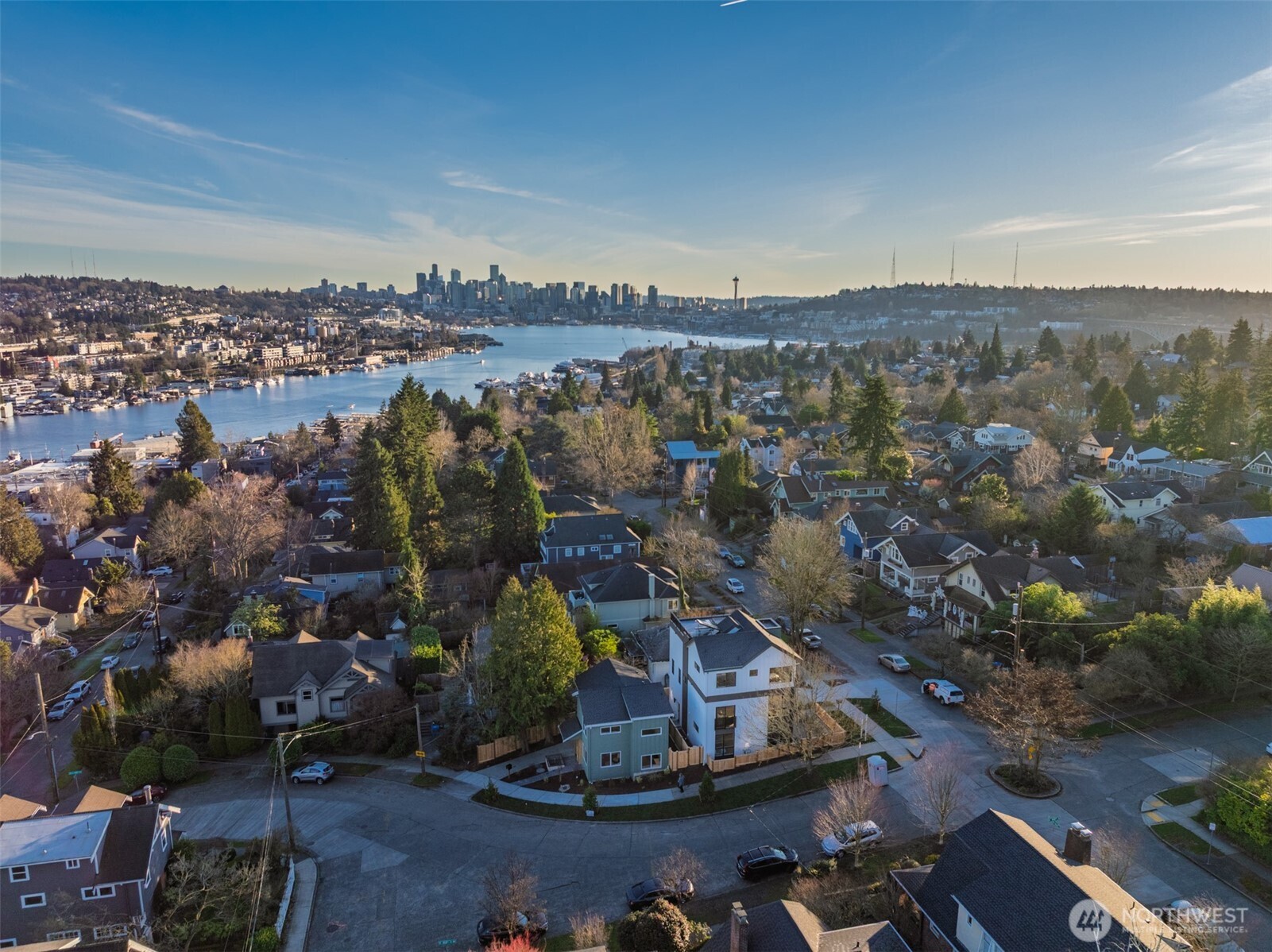 2509 North 42nd Street Seattle, WA 98103 - Photo 21 of 26