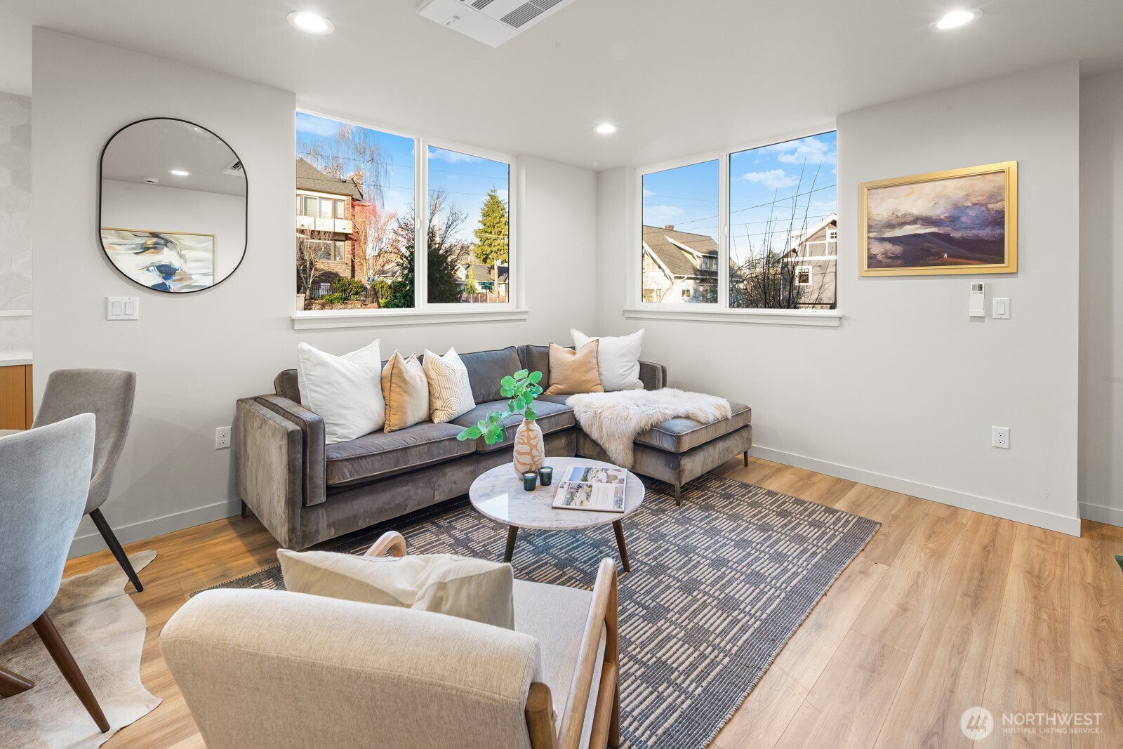 2509 North 42nd Street Seattle, WA 98103 - Photo 4 of 26