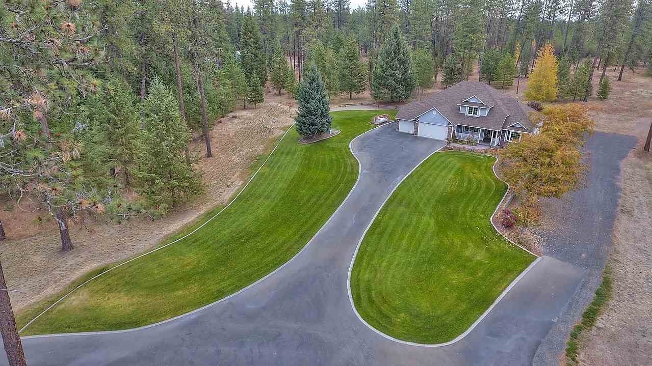 35212 North Findley Road Deer Park, WA 99006 - Photo 2 of 20