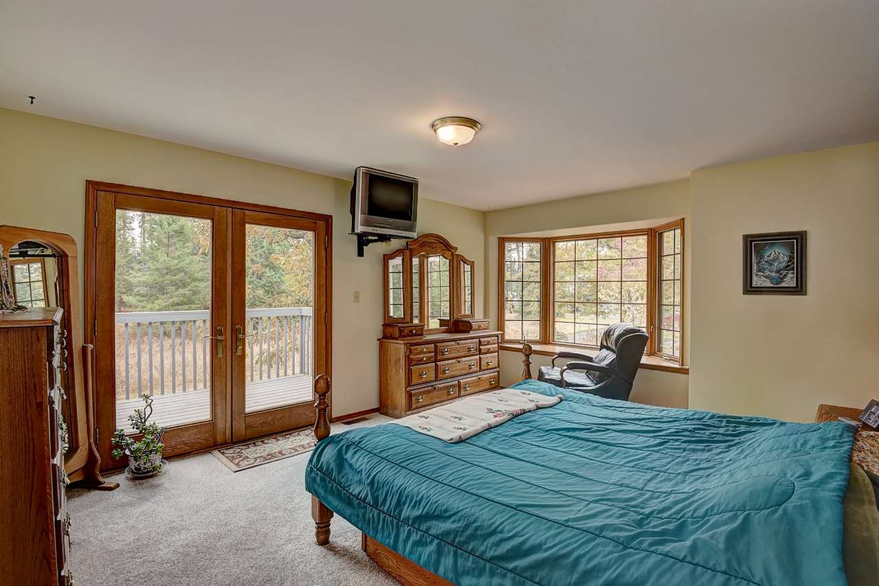 35212 North Findley Road Deer Park, WA 99006 - Photo 7 of 20