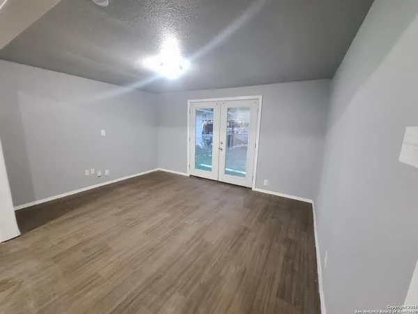 $1,500 | 4767 Lark Avenue, San Antonio, TX 78228