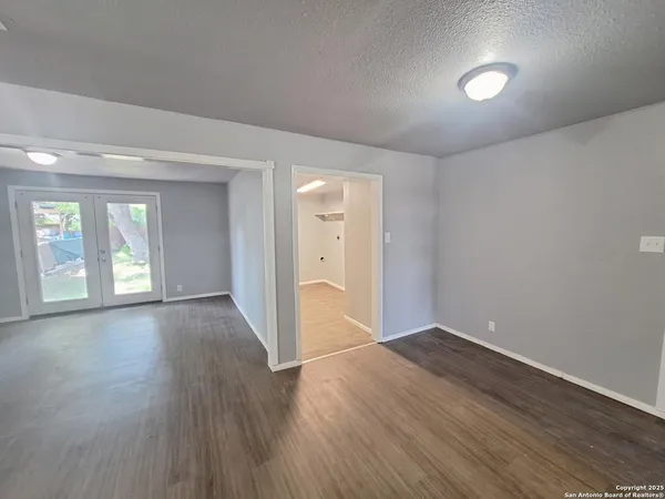 $1,500 | 4767 Lark Avenue, San Antonio, TX 78228