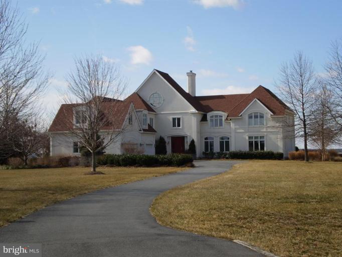 2850 Cox Neck Road Chester, MD 21619 - Photo 3 of 16 CUSTOM WATER FRONT HOME