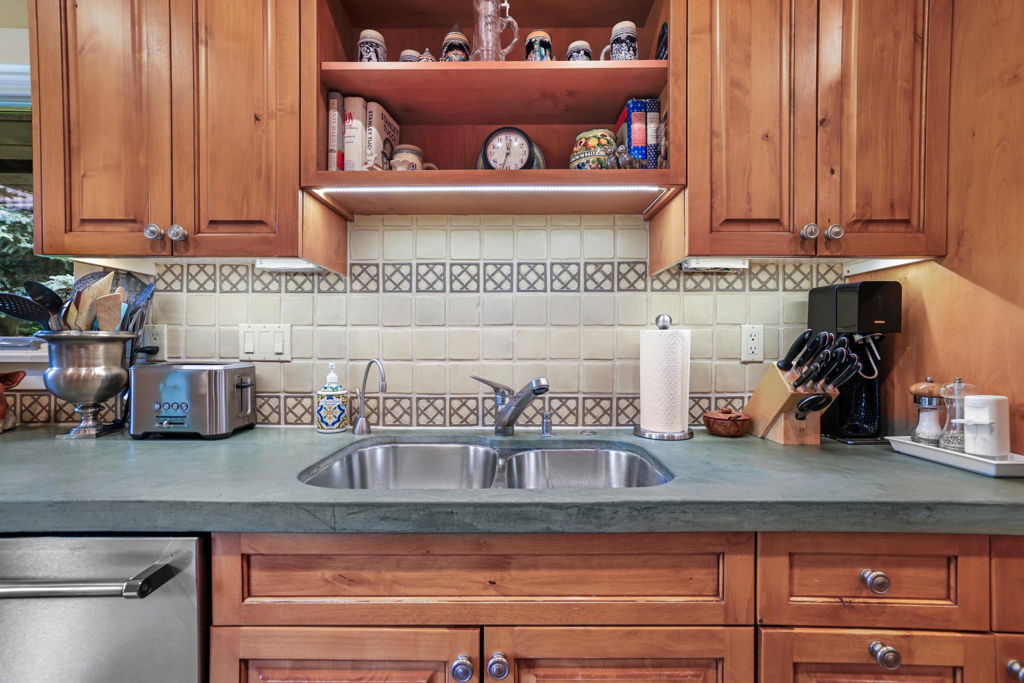 236 Elkhorn Road Sun Valley, ID 83353 - Photo 12 of 34 Kitchen sink across from stove