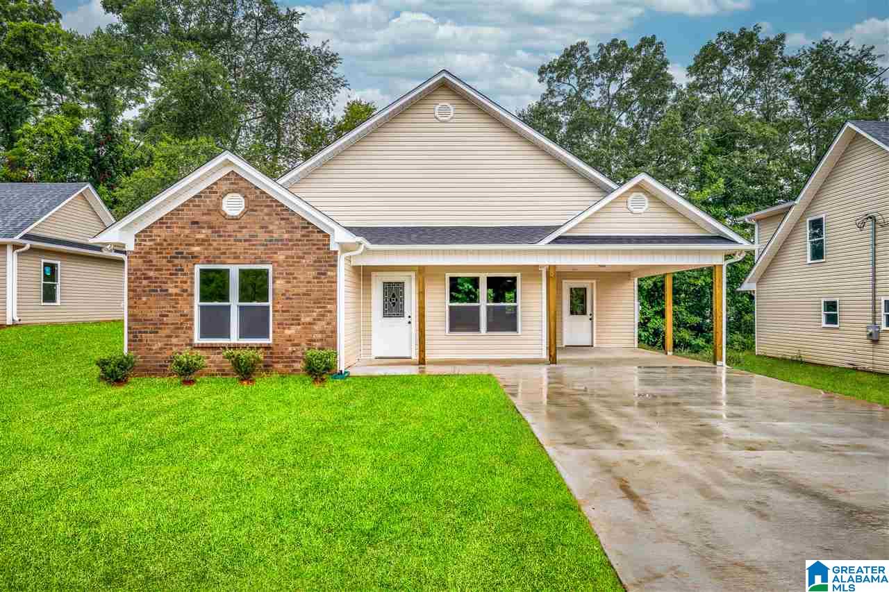 349 Central Avenue Oneonta, AL 35121 - Photo 1 of 25