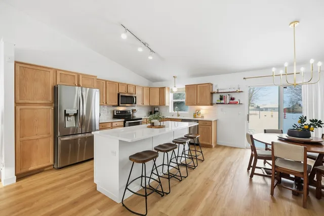 $499,000 | 906 Stonecress Court, Sun Prairie, WI 53590