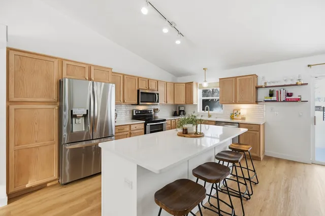 $499,000 | 906 Stonecress Court, Sun Prairie, WI 53590