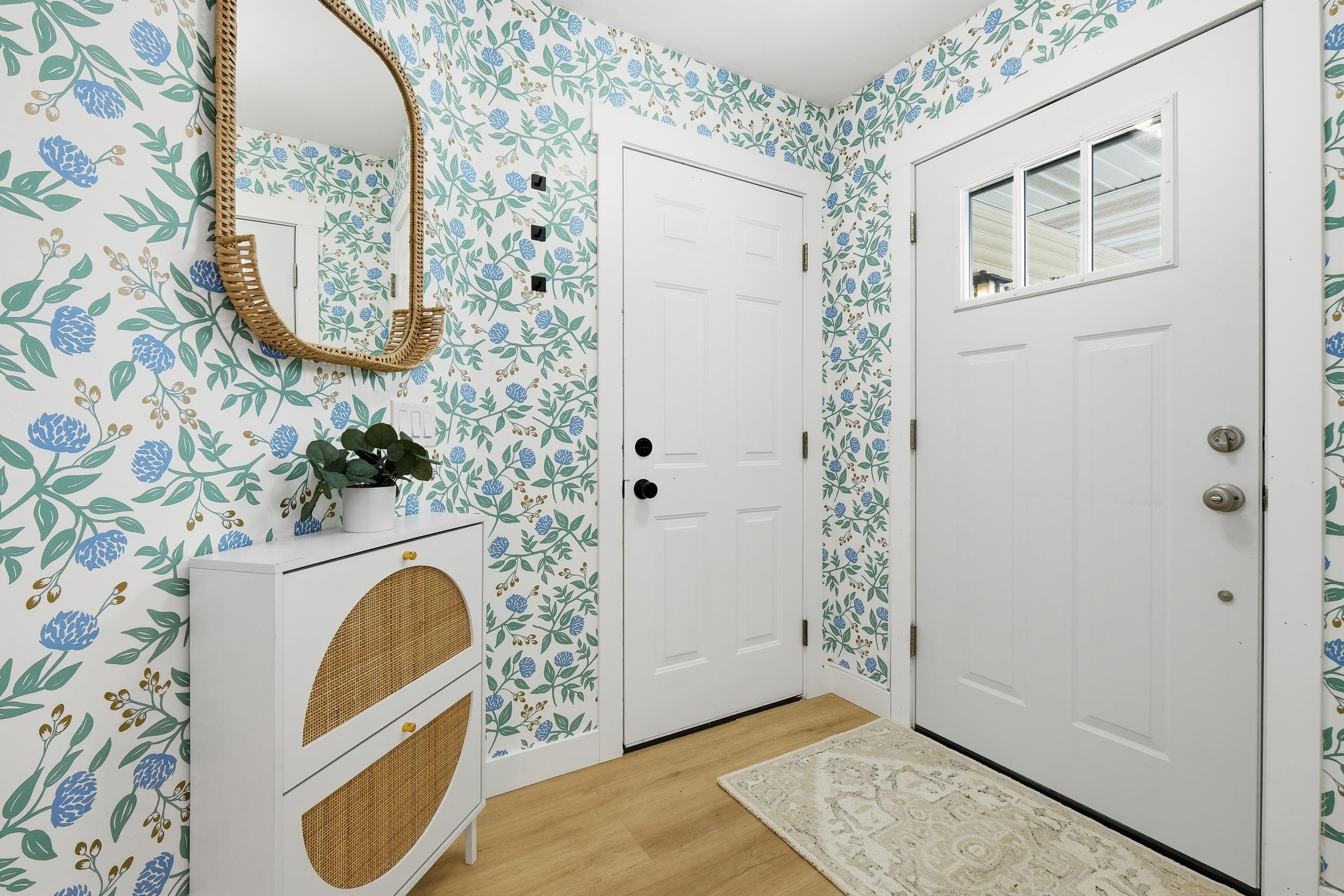 906 Stonecress Court Sun Prairie, WI 53590 - Photo 2 of 80