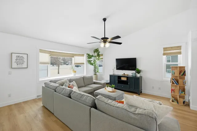 $499,000 | 906 Stonecress Court, Sun Prairie, WI 53590