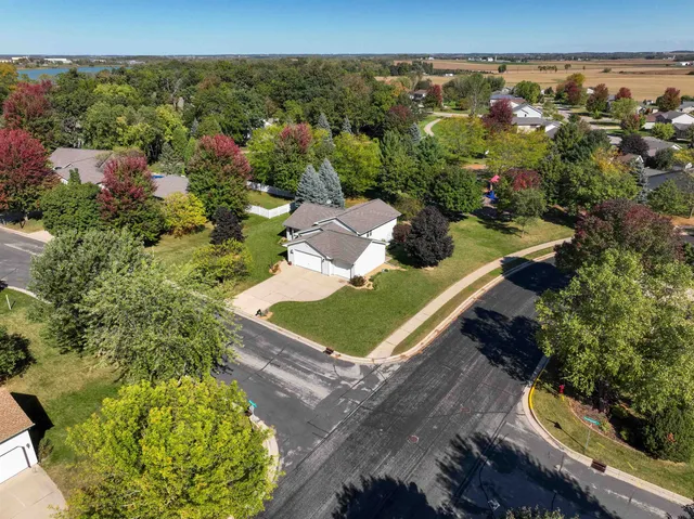 $499,000 | 906 Stonecress Court, Sun Prairie, WI 53590