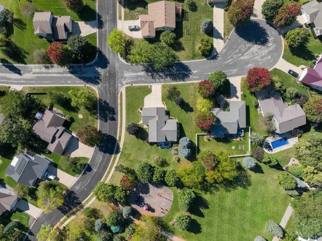 $499,000 | 906 Stonecress Court, Sun Prairie, WI 53590