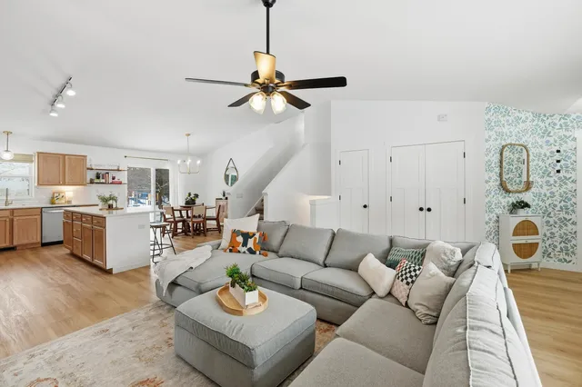 $499,000 | 906 Stonecress Court, Sun Prairie, WI 53590