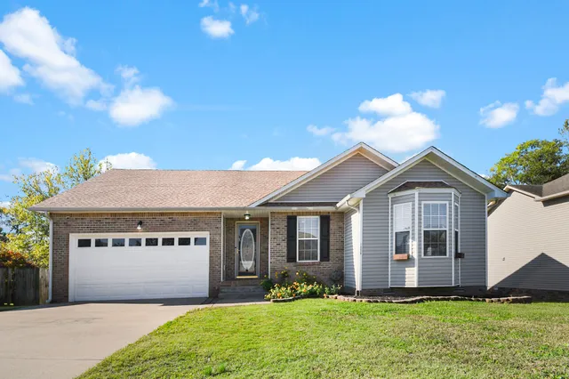 $1,550 | 1556 Apache Way, Clarksville, TN 37042