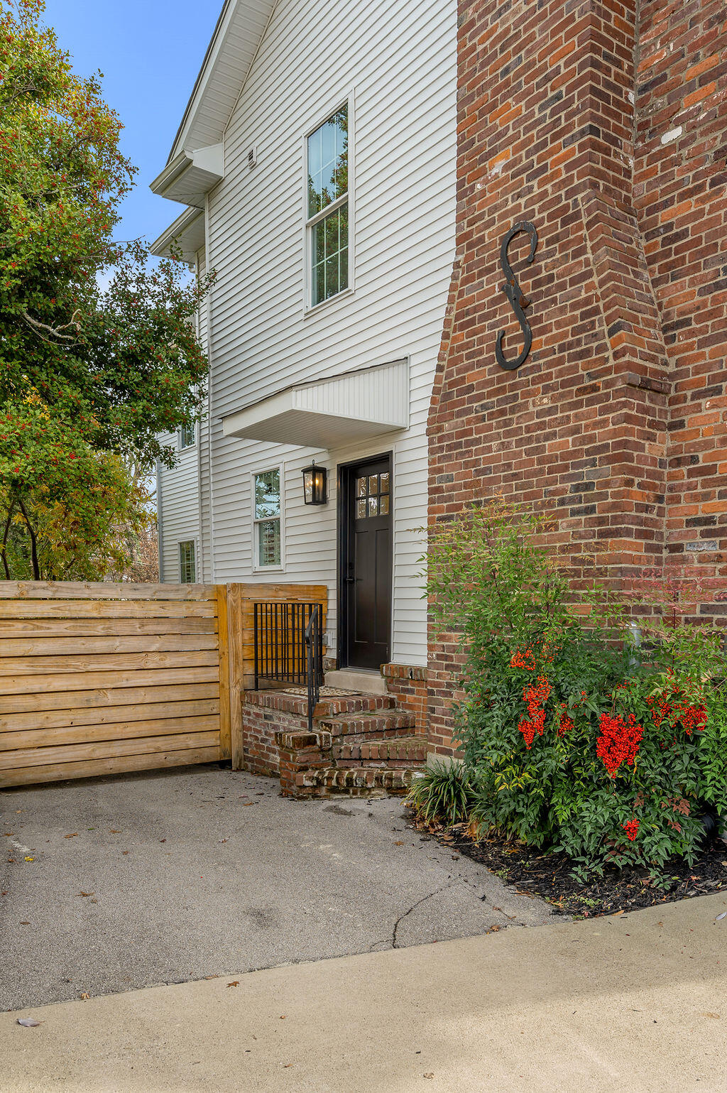 373 Cochran Road Lexington, KY 40502 - Photo 7 of 83 TDB_7105