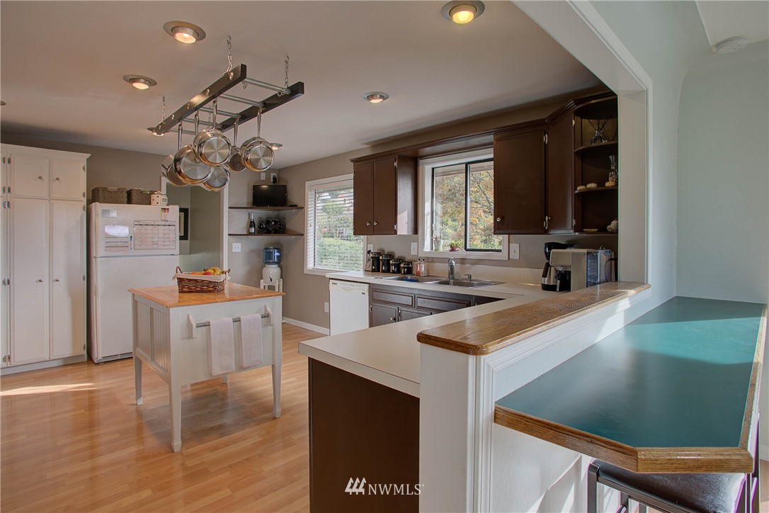 916 North Rice Street Aberdeen, WA 98520 - Photo 4 of 25 Gallery Image 4
