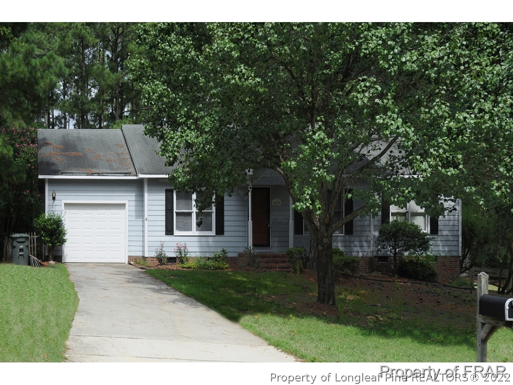 5575 Lockridge Road Fayetteville, NC 28311 - Photo 1 of 16 Gallery Image 1