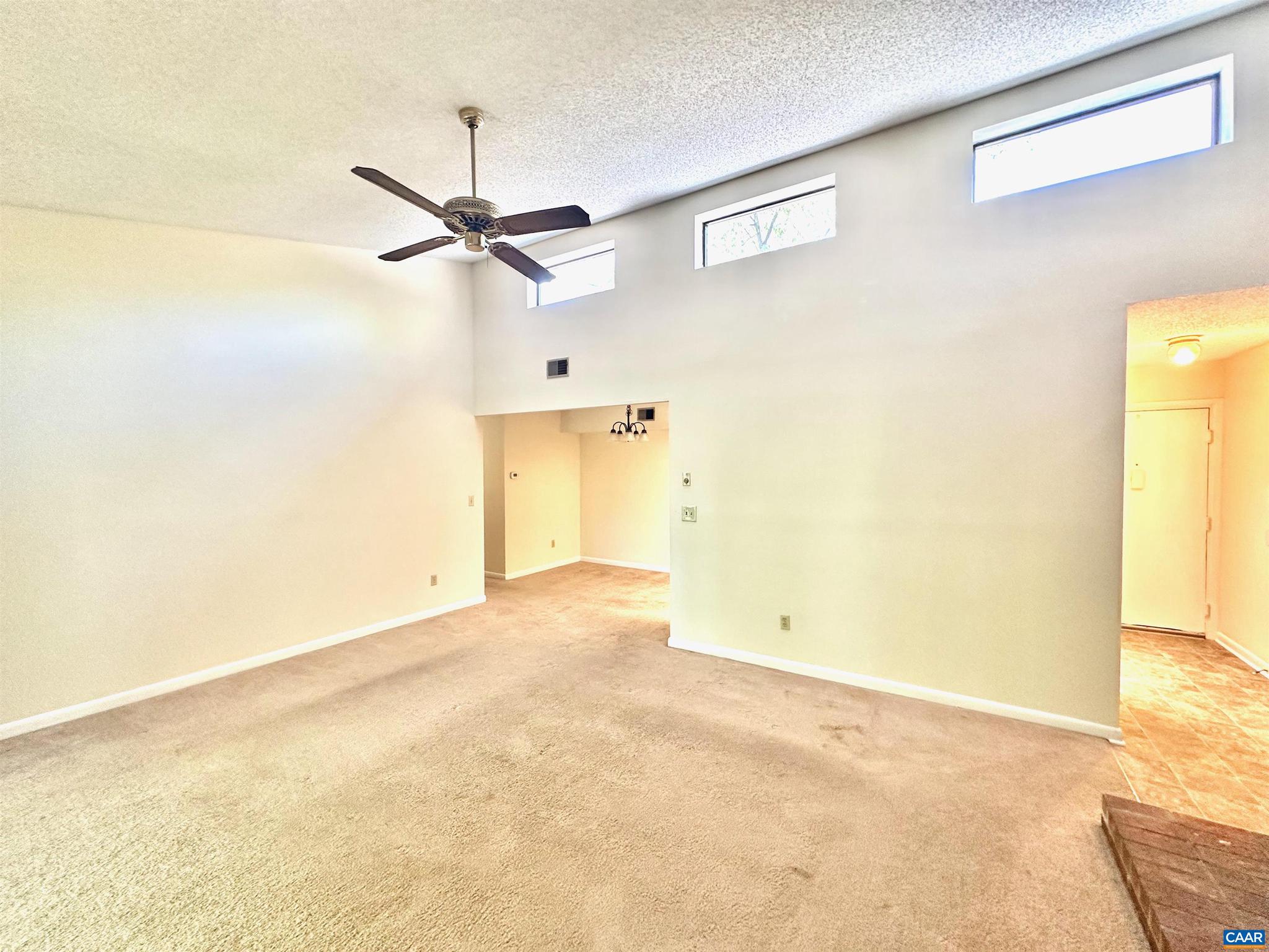 103 Turtle Creek Road, Unit 11 Charlottesville, VA 22901 - Photo 4 of 15