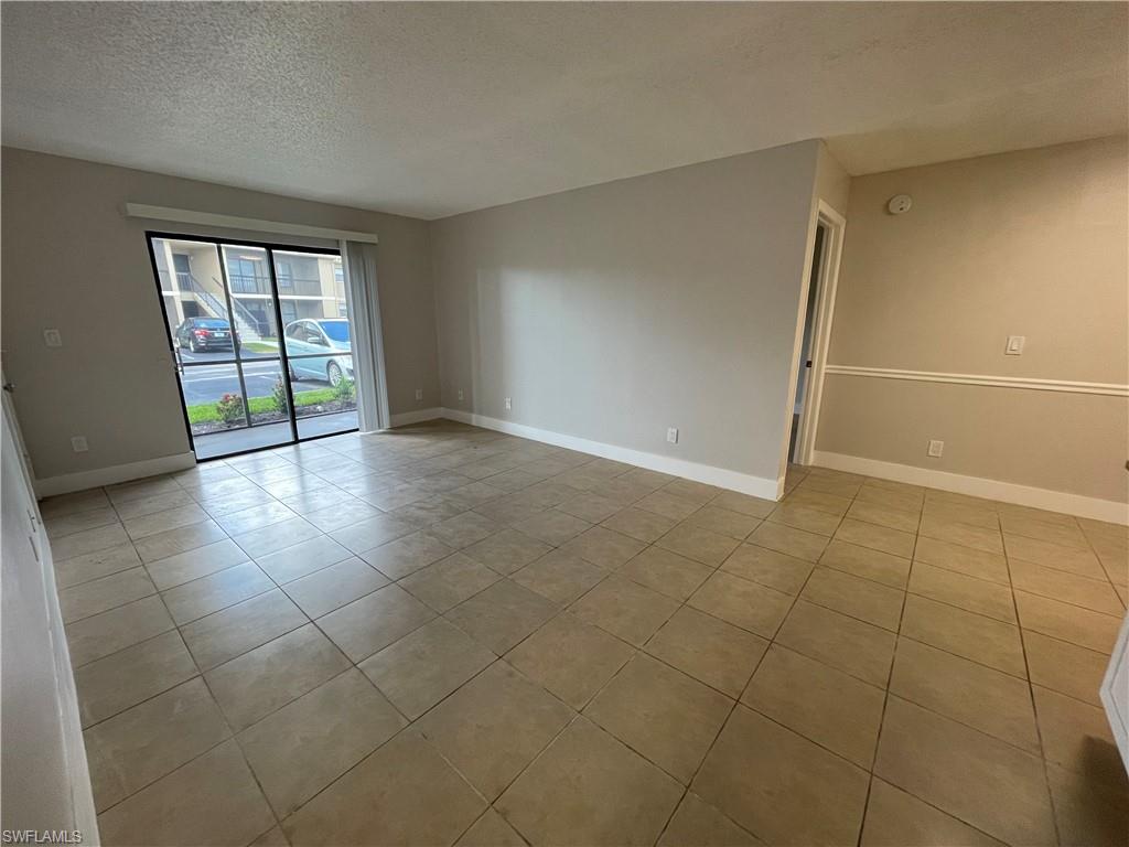 5323 Summerlin Road, Unit 2307 Fort Myers, FL 33919 - Photo 2 of 21