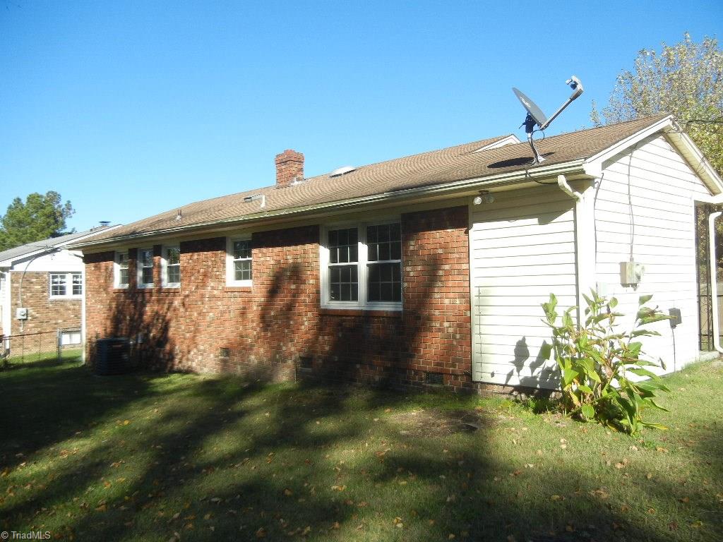2602 Ingram Road High Point, NC 27263 - Photo 3 of 14 Gallery Image 3