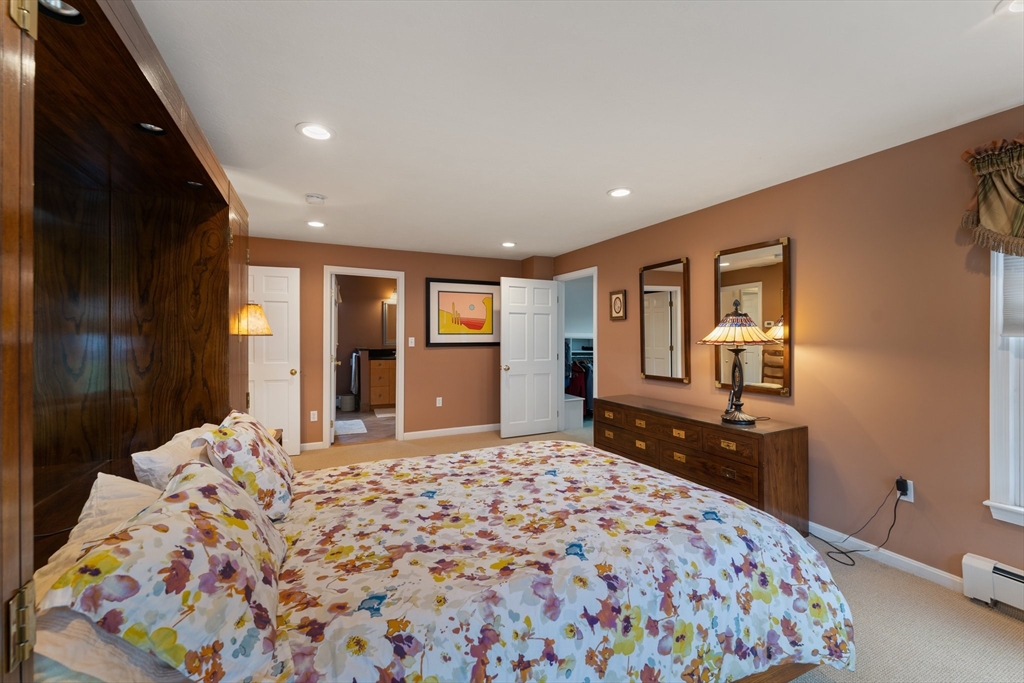 15 Castle Road Norfolk, MA 02056 - Photo 27 of 41 Gallery Image 27
