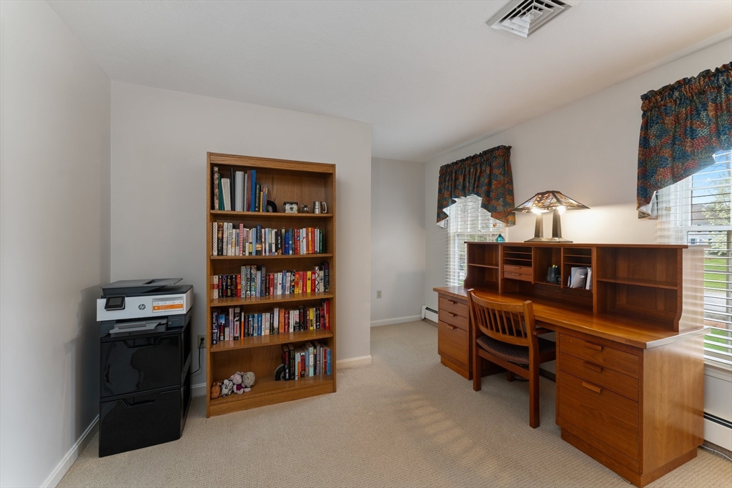 15 Castle Road Norfolk, MA 02056 - Photo 34 of 41 Gallery Image 34