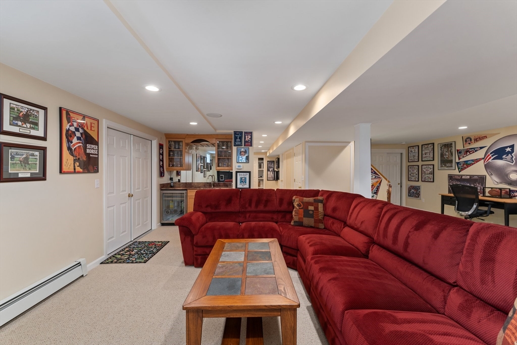 15 Castle Road Norfolk, MA 02056 - Photo 39 of 41 Gallery Image 39
