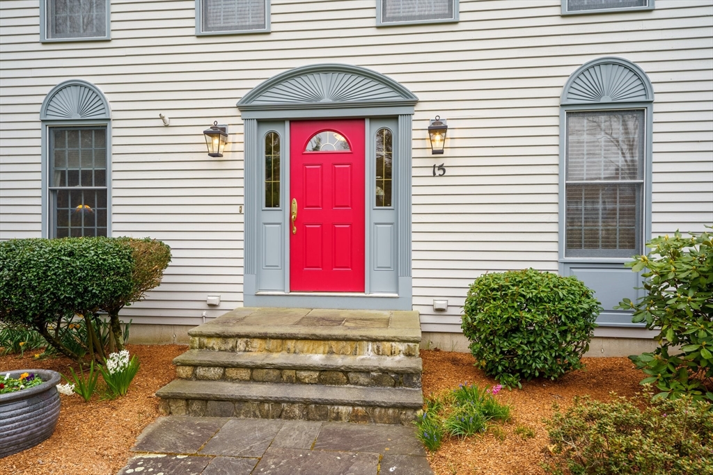 15 Castle Road Norfolk, MA 02056 - Photo 9 of 41 Gallery Image 9