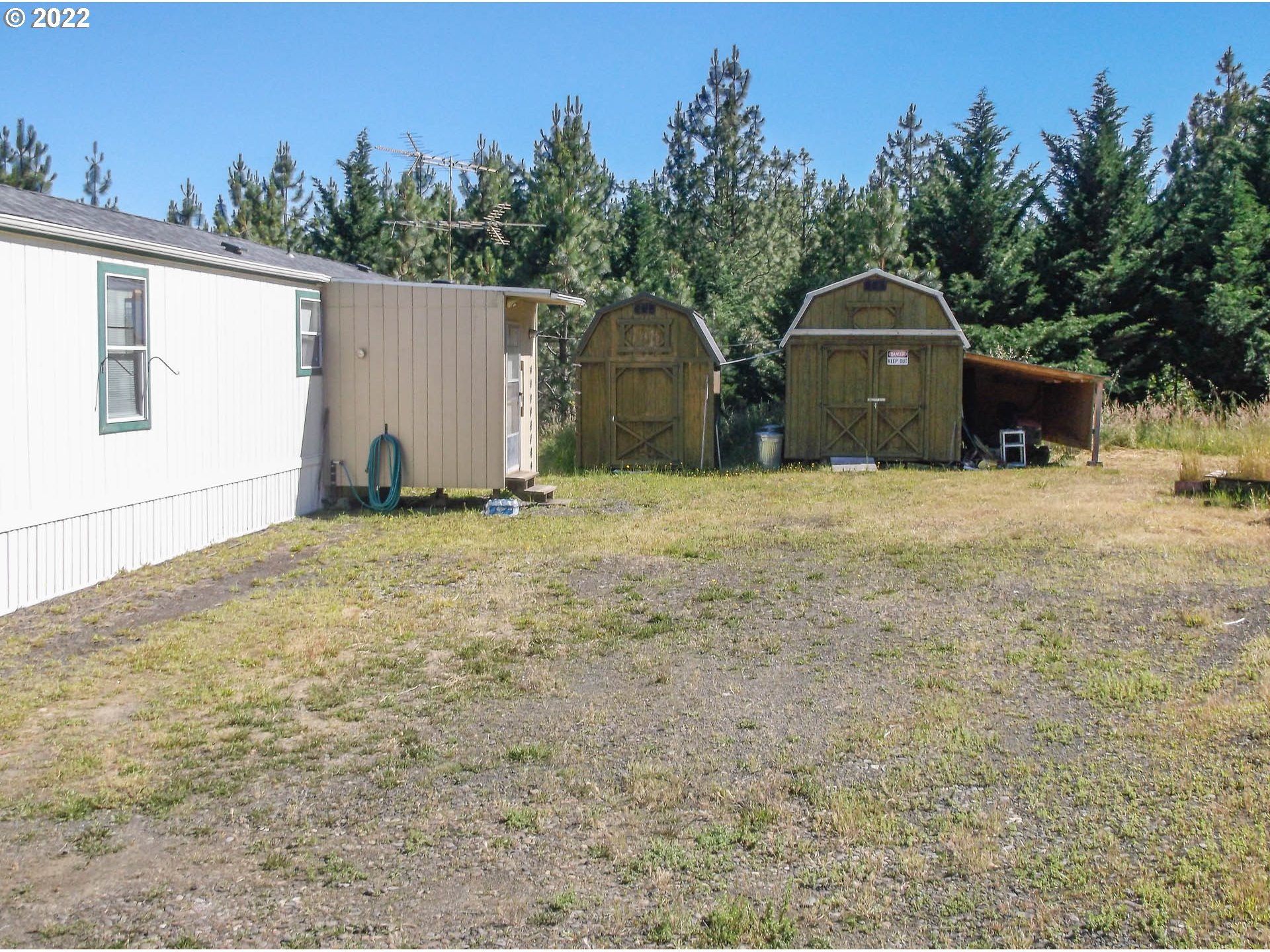 860 Valley Road Roseburg, OR 97471 - Photo 12 of 16 Gallery Image 12