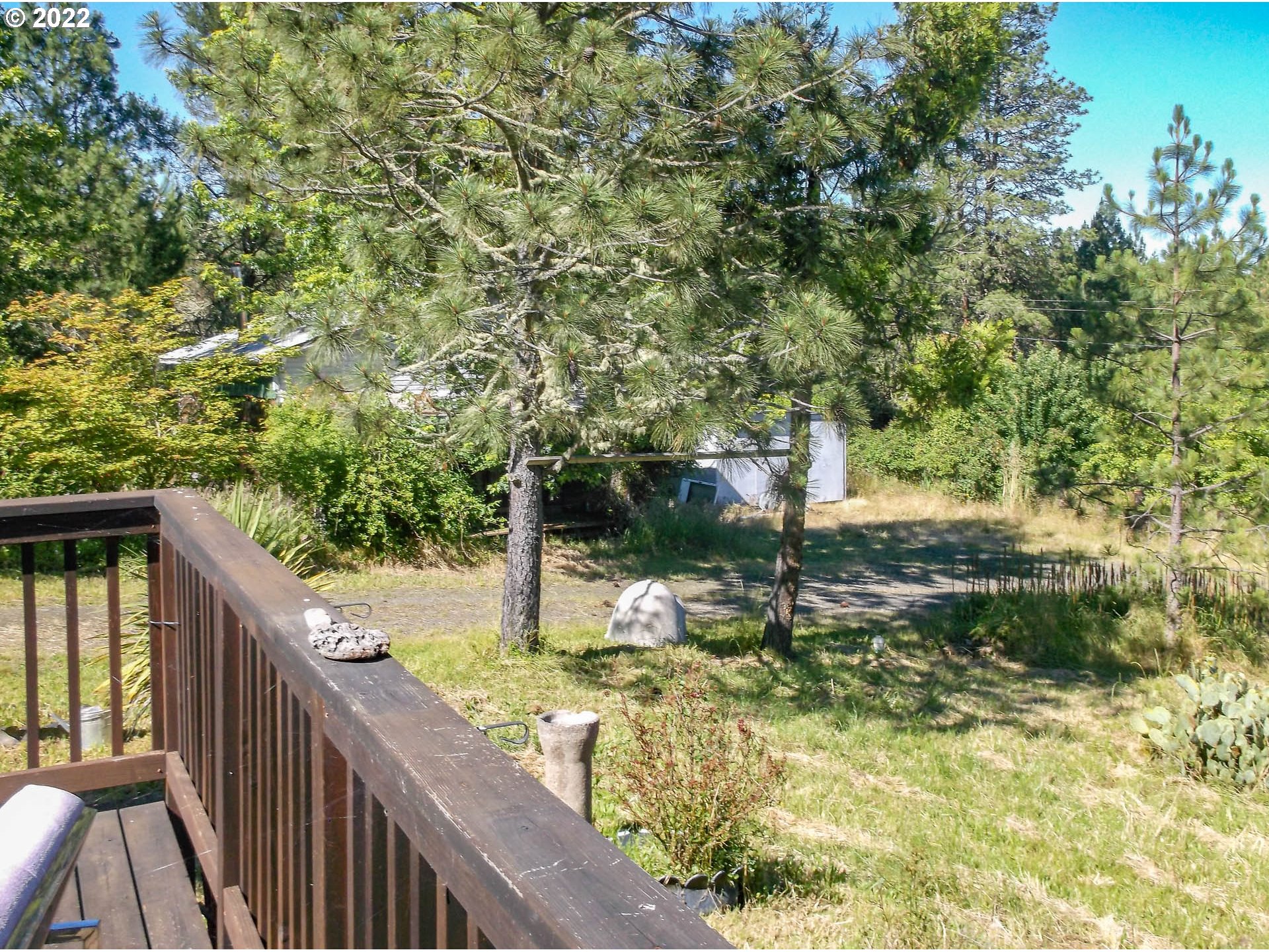 860 Valley Road Roseburg, OR 97471 - Photo 3 of 16 Gallery Image 3