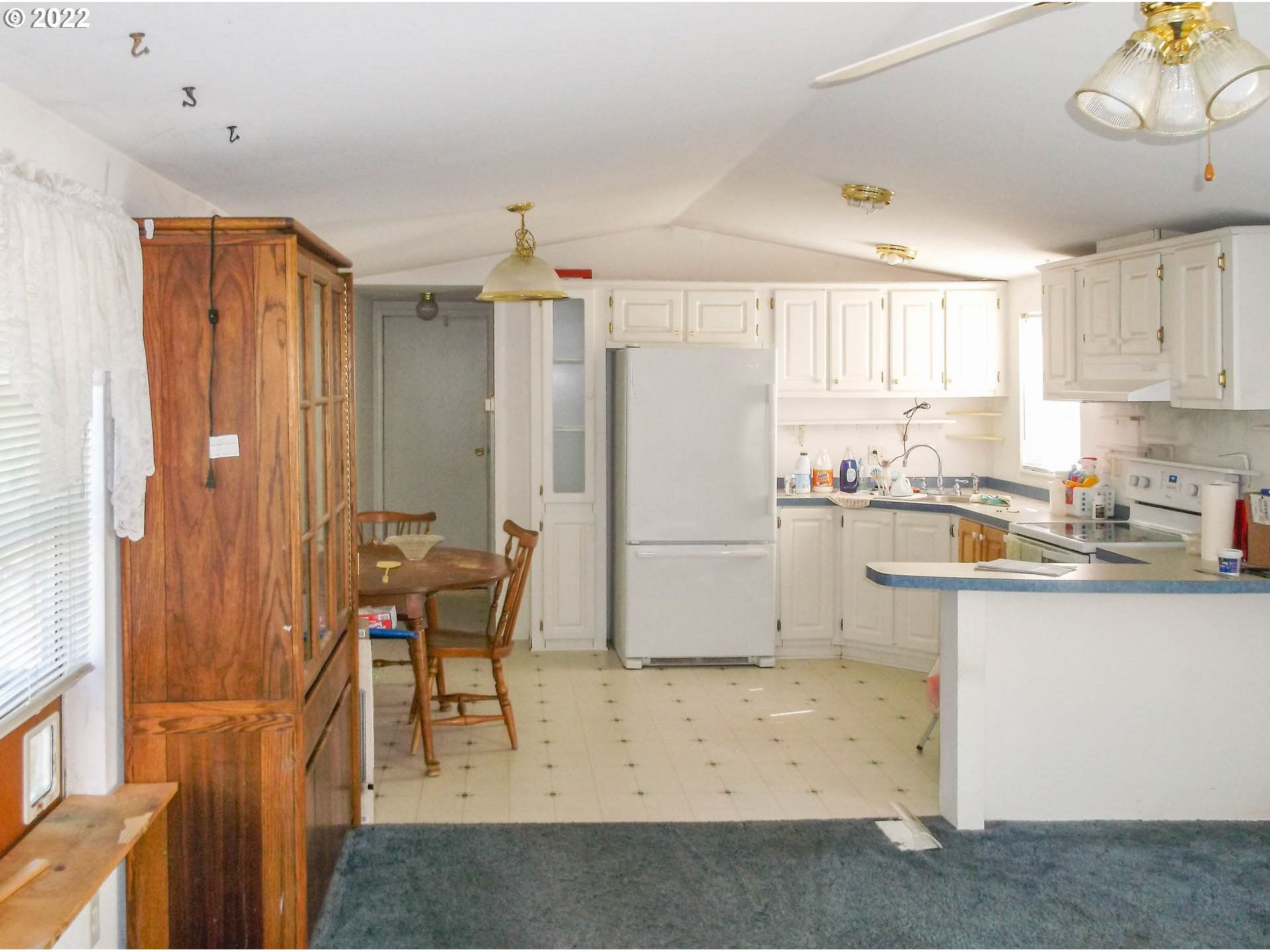 860 Valley Road Roseburg, OR 97471 - Photo 7 of 16 Gallery Image 7