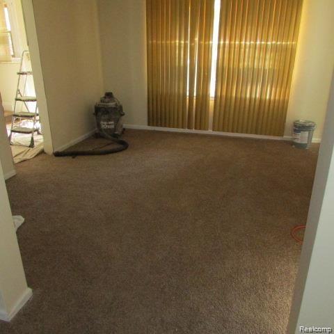 280 Frazier Street River Rouge, MI 48218 - Photo 3 of 6 Gallery Image 3