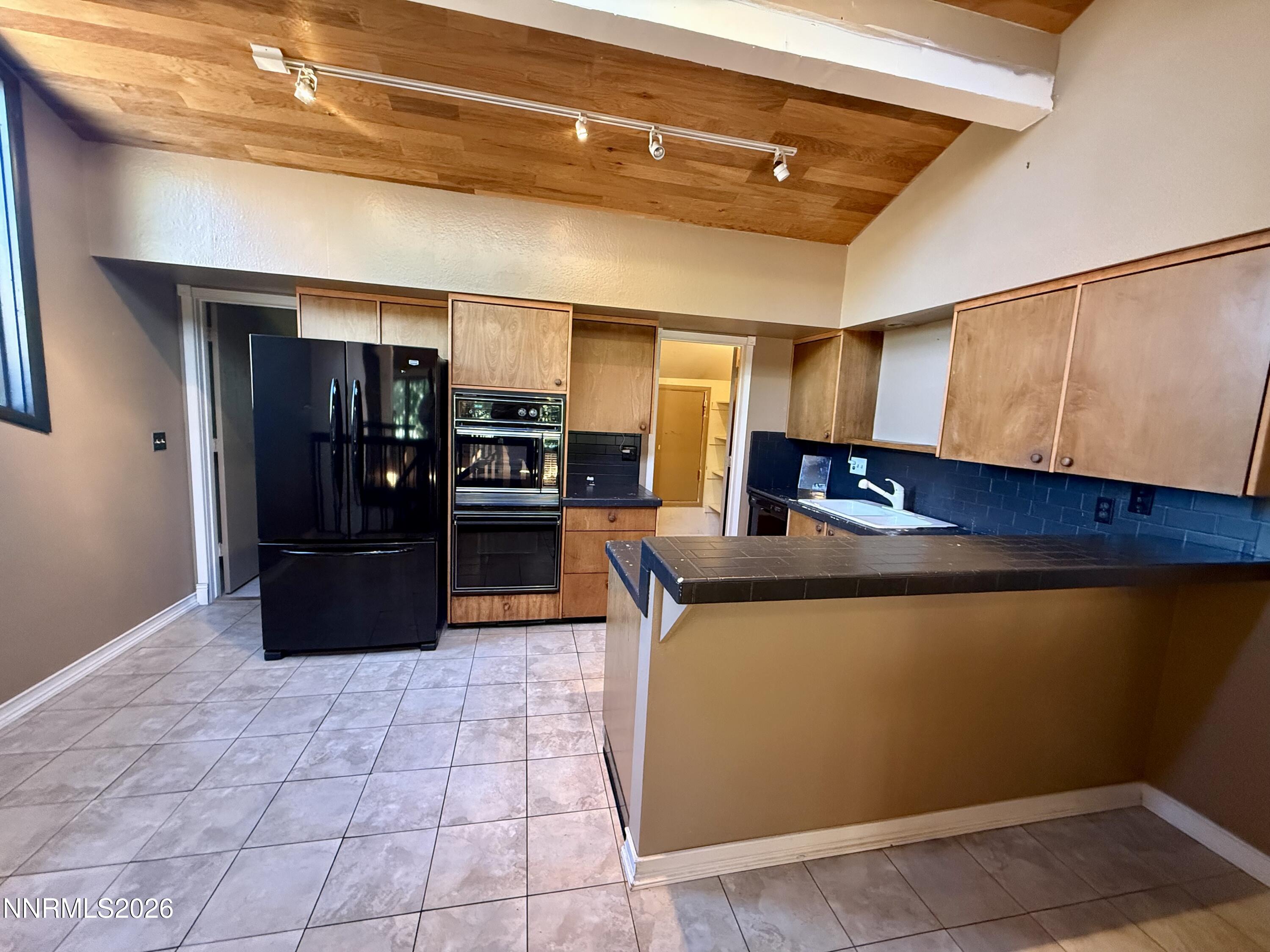 1949 South Villa Way Reno, NV 89509 - Photo 21 of 58 IMG_4618
