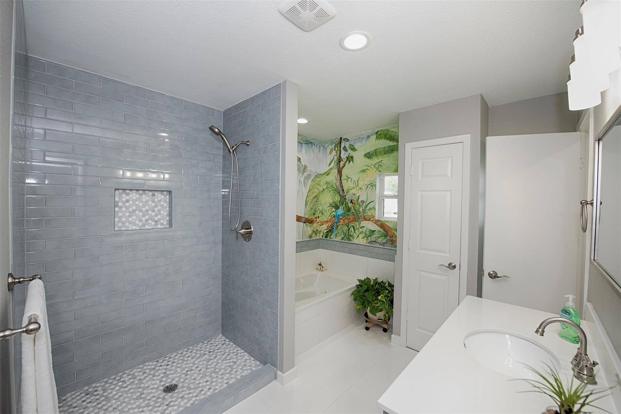 435 3rd Street San Leon, TX 77539 - Photo 17 of 47