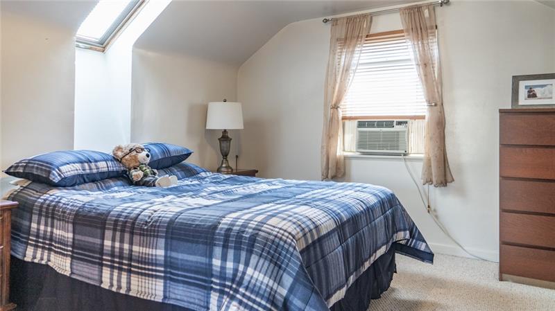 3235 Mt Troy Road Pittsburgh, PA 15212 - Photo 14 of 19 Gallery Image 14