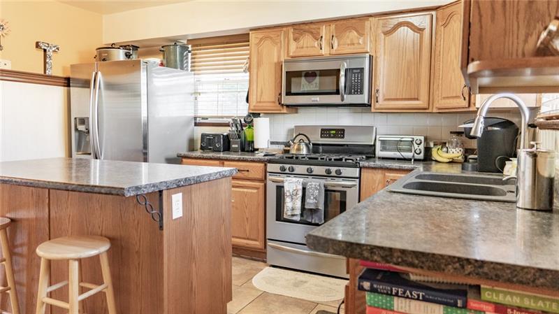 3235 Mt Troy Road Pittsburgh, PA 15212 - Photo 9 of 19 Gallery Image 9