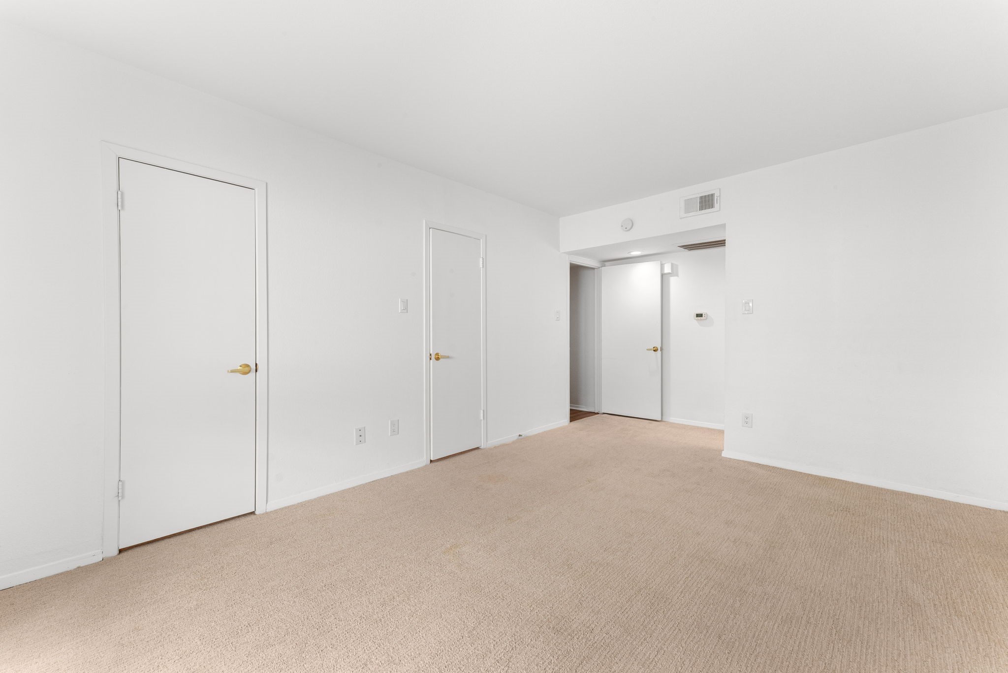 2224 South Piney Point Road, Unit 112 Houston, TX 77063 - Photo 12 of 24 Gallery Image 12