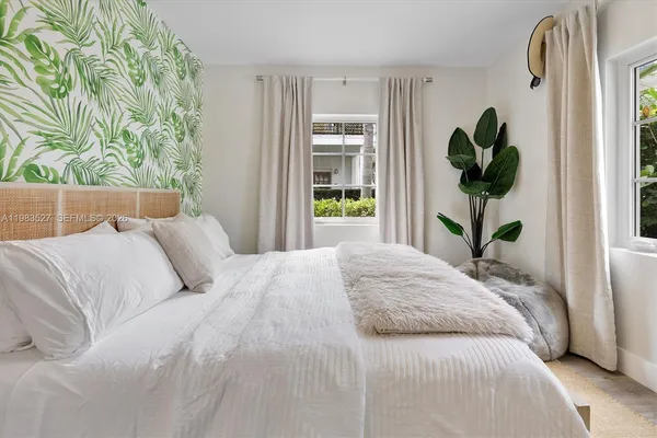 $7,500 | 1024 Lenox Avenue, Unit 1, Miami Beach, FL 33139