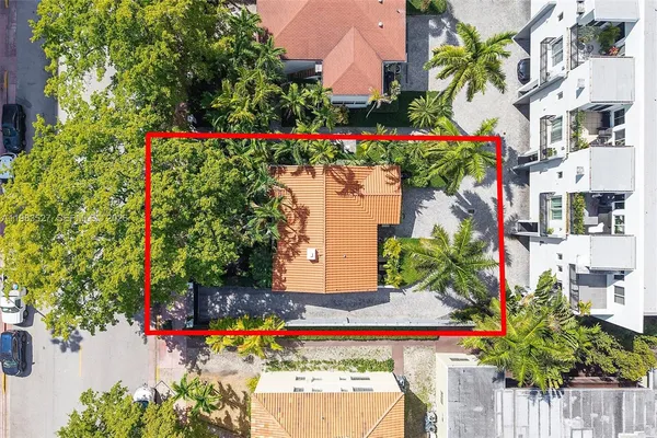 $7,500 | 1024 Lenox Avenue, Unit 1, Miami Beach, FL 33139