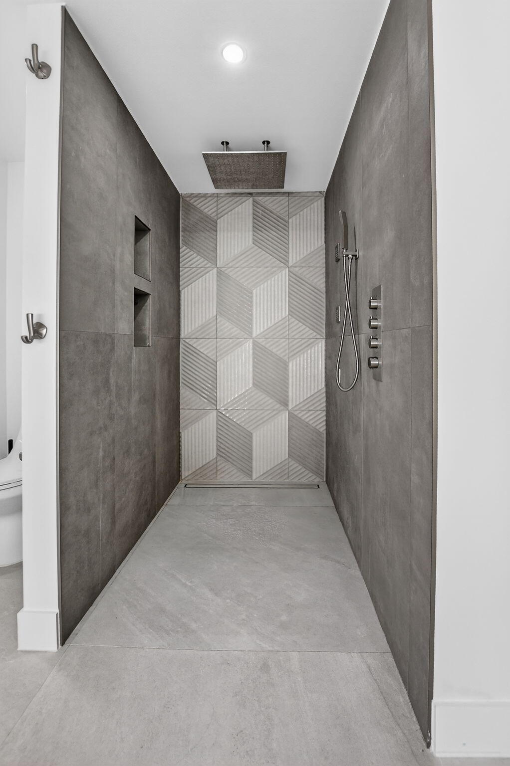 20833 Sonrisa Way Boca Raton, FL 33433 - Photo 26 of 50 Master Shower