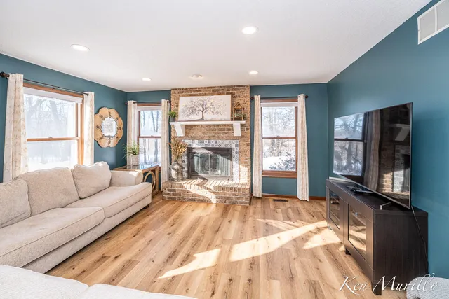 $469,900 | 7003 Country View Boulevard, Jackson, MI 49201