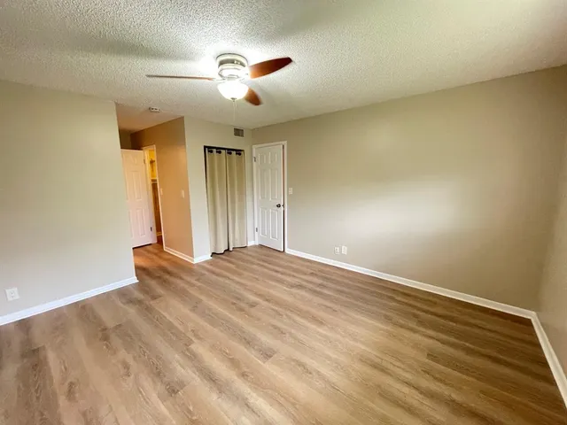 $1,925 | 8161 Southwest 24th Court, Unit 403, Davie, FL 33324